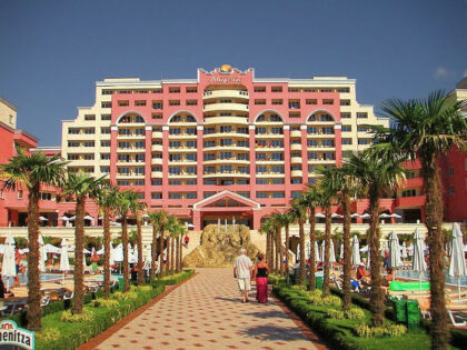 Wohnung mit Meerblick zu verkaufen in Majestic, Sunny Beach