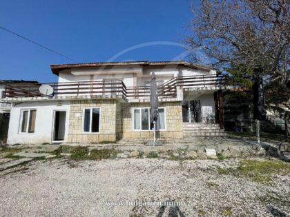Erschwingliches Haus in Gehentfernung zum Strand in Albena, Bulgarien