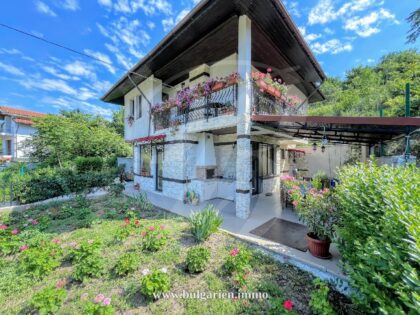 4-Zimmer-Villa mit weitem Meerblick in Balchik