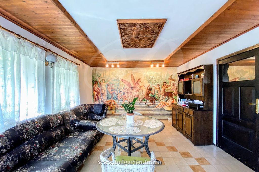 10-Zimmer-Haus mit Meerblick im Zentrum in Balchik - 800m zum Strand