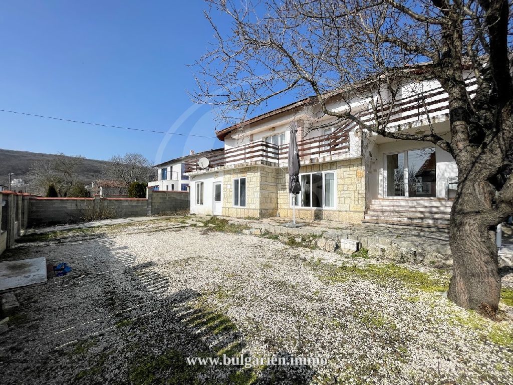 Erschwingliches Haus in Gehentfernung zum Strand in Albena