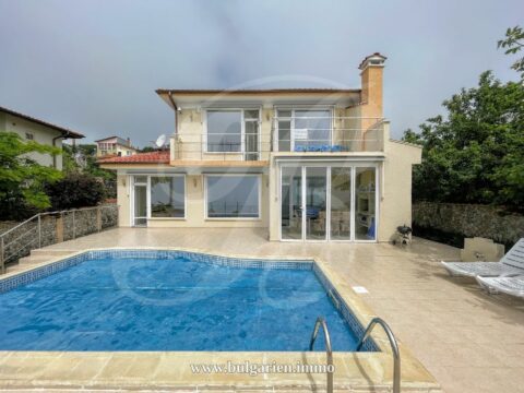 Herrliche Villa bei Albena mit 180°Meerblick und beheiztem Panorama-Pool  * Verkauft *