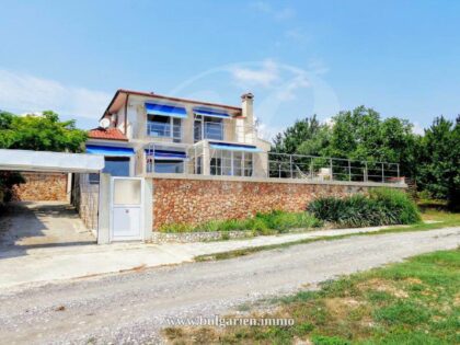 Außergewöhnliches Haus mit Meerblick in Varna bei St. Konstantin & Helena