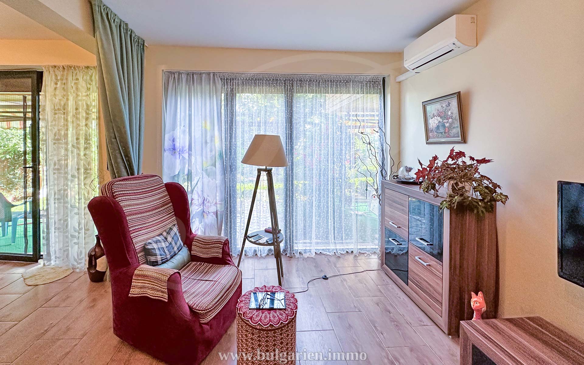 Stilvolle Villa am Strand mit bezauberndem Meerblick