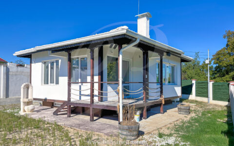 Praktisches Neubauhaus in Varna bei Goldstrand